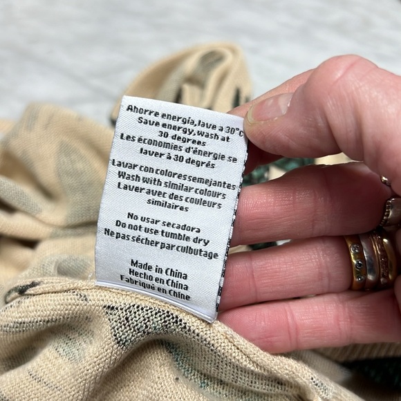 SOLD Anthropologie | PepaLoves Leaf Print Long Sleeve Wrap Knit Top Sweater L - Picture 10 of 10